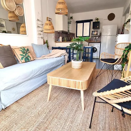 Апартаменты Boho Greek Haven With Orange Grove Views Near Ларнака