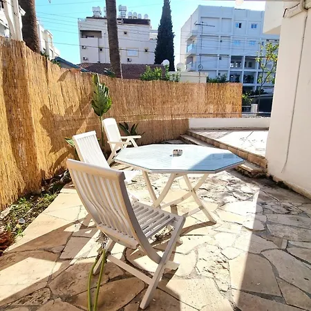 Bright 1br Retreat - 5 Min Walk To The